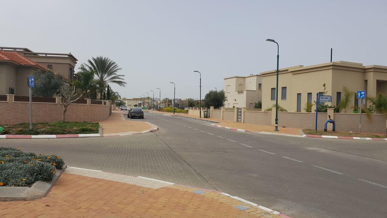 Regina'S Place Or Akiva Exterior photo